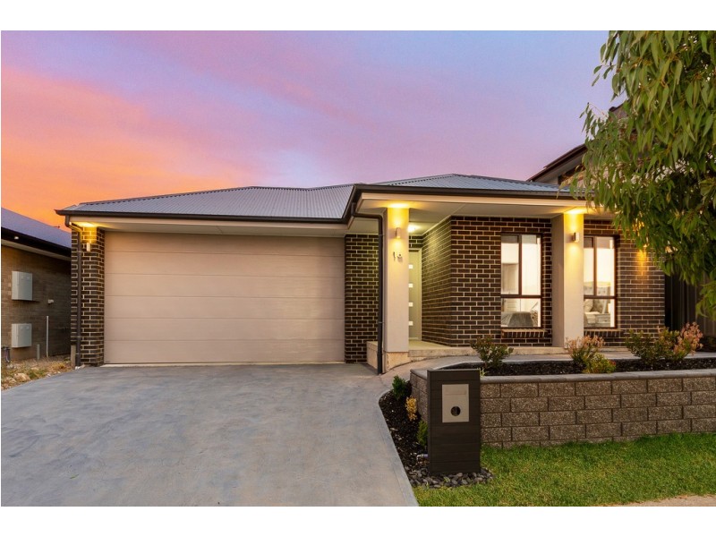 16 Goyder Road, Seaford Heights SA 5169