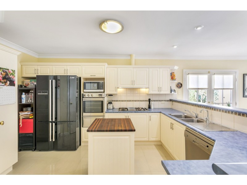 33 Burnbank Way, Mount Barker SA 5251