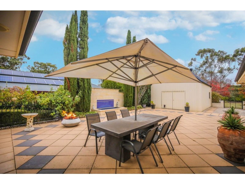 33 Burnbank Way, Mount Barker SA 5251