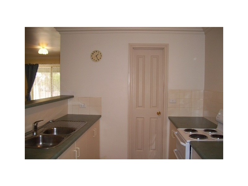 8B Edward Street, Strathalbyn SA 5255