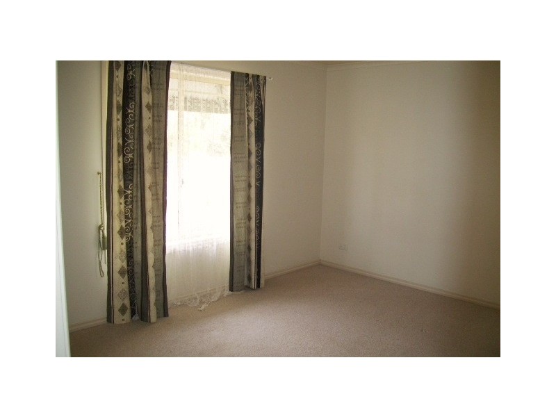 8B Edward Street, Strathalbyn SA 5255