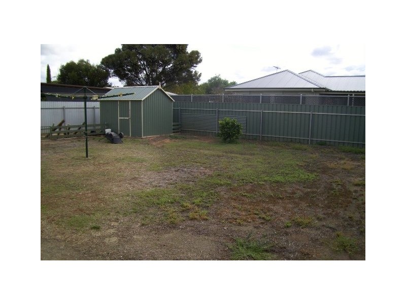 8B Edward Street, Strathalbyn SA 5255