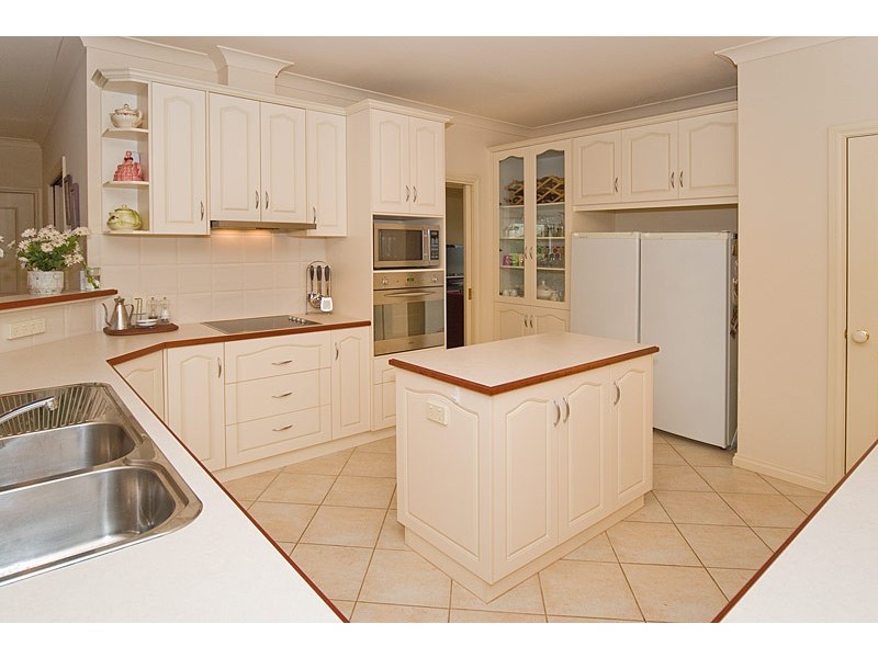 36 Claret Ash Drive, Mount Barker SA 5251