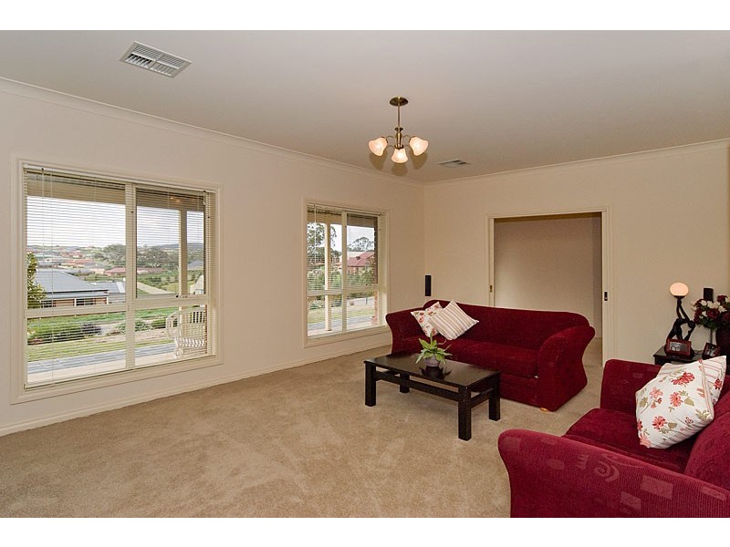 36 Claret Ash Drive, Mount Barker SA 5251