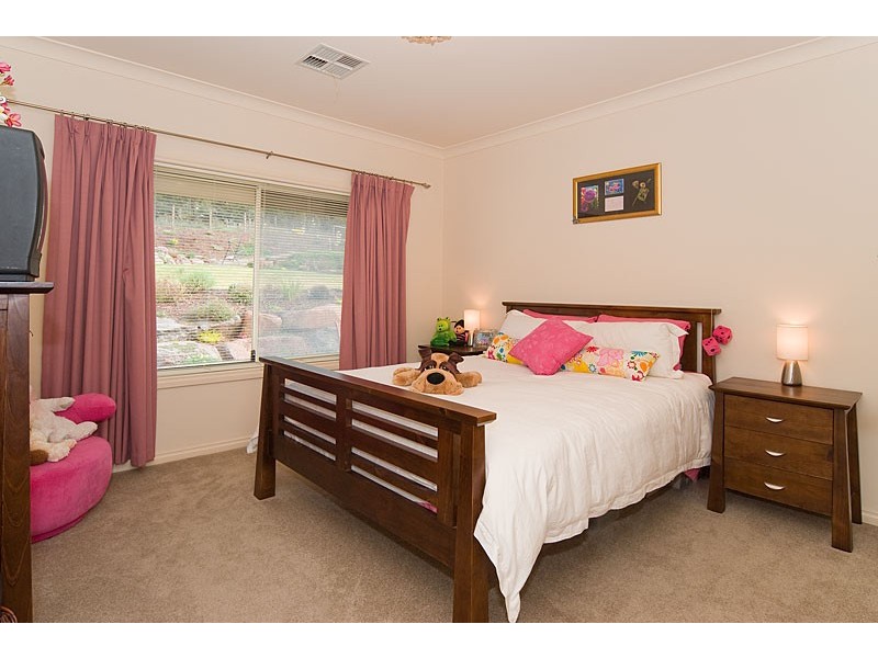 36 Claret Ash Drive, Mount Barker SA 5251