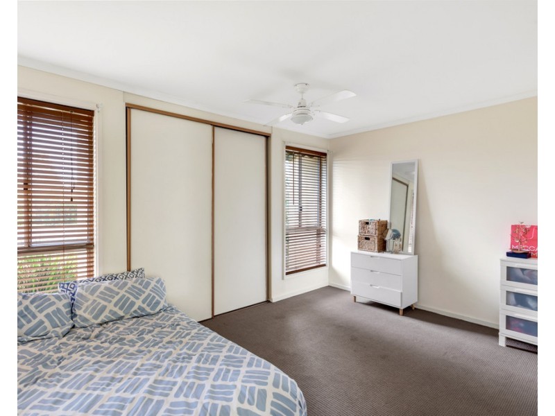 27 Victoria Road, Mount Barker SA 5251