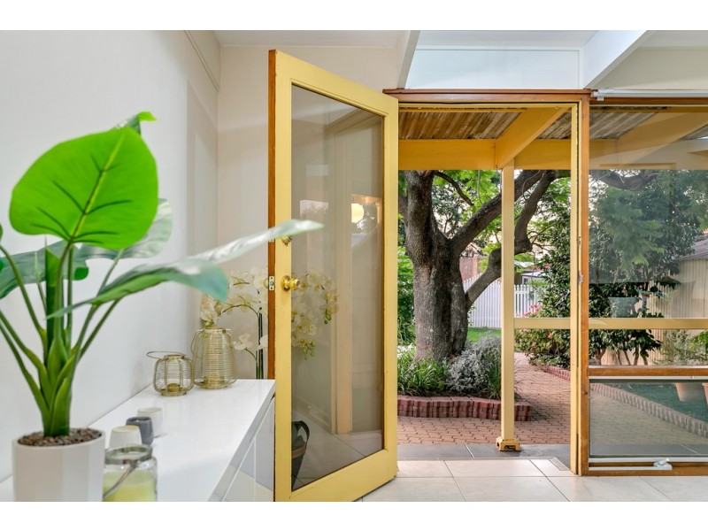 18 Eyre Street, Seaview Downs SA 5049