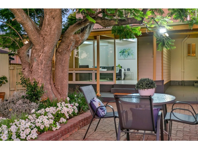 18 Eyre Street, Seaview Downs SA 5049