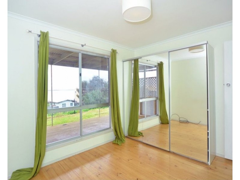 36 Sidney Parade, Hindmarsh Island SA 5214