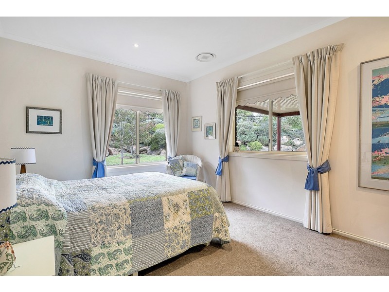 11 Stokes Court, Mount Barker SA 5251