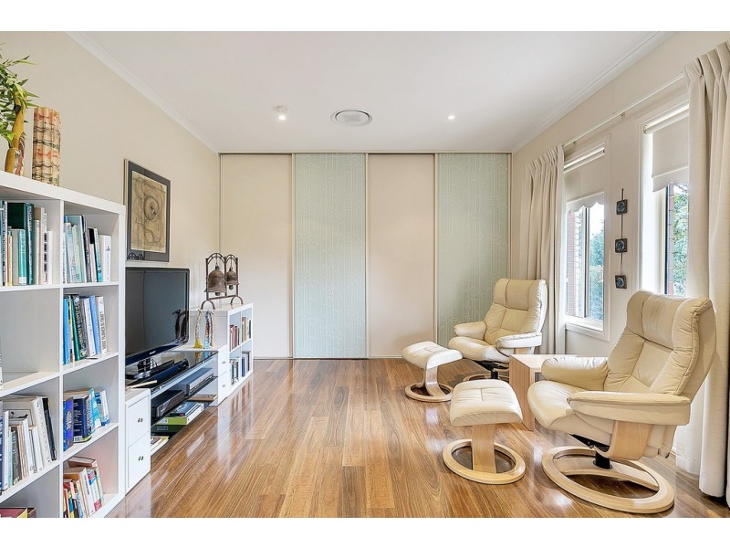 11 Stokes Court, Mount Barker SA 5251