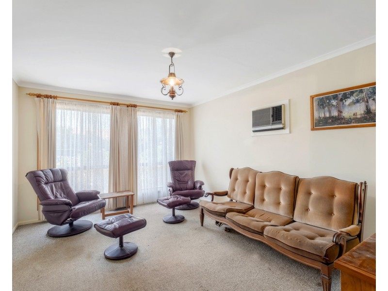 8 Liverpool Drive, Strathalbyn SA 5255