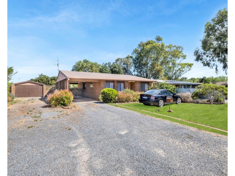 8 Liverpool Drive, Strathalbyn SA 5255