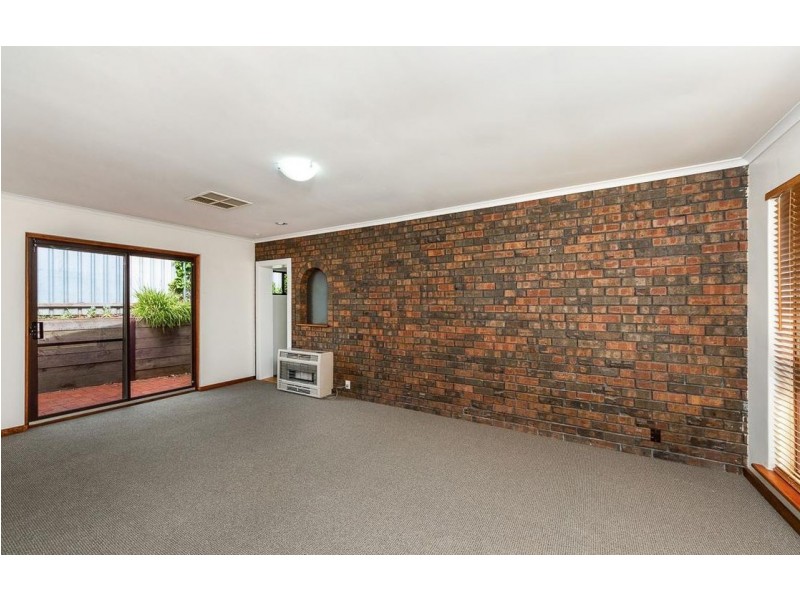 51 Pine Drive, Aberfoyle Park SA 5159