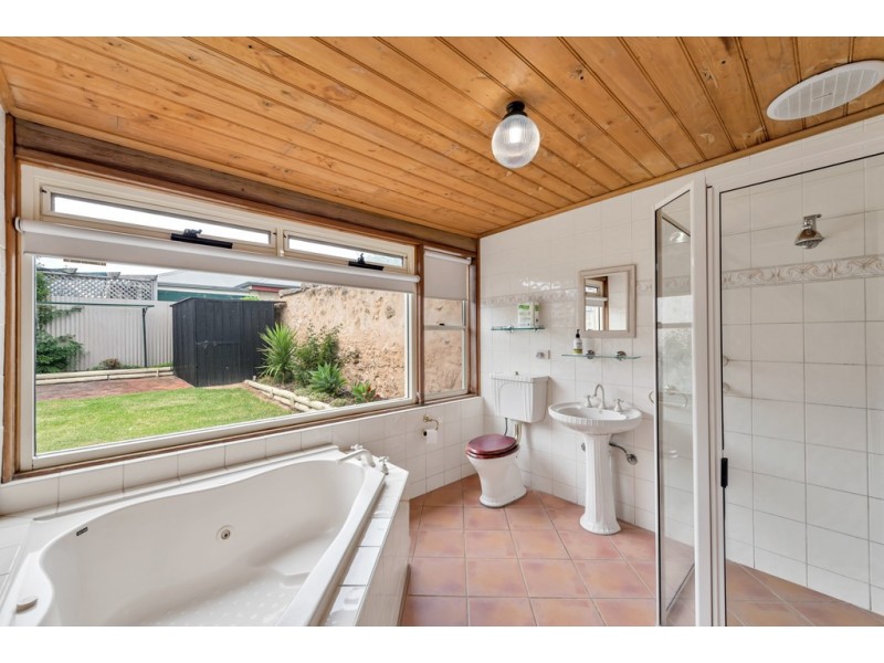 18 Oliver Street, Goolwa SA 5214