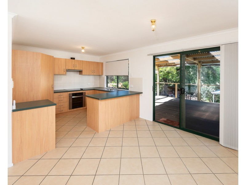 2 Fielding Road, Bridgewater SA 5155