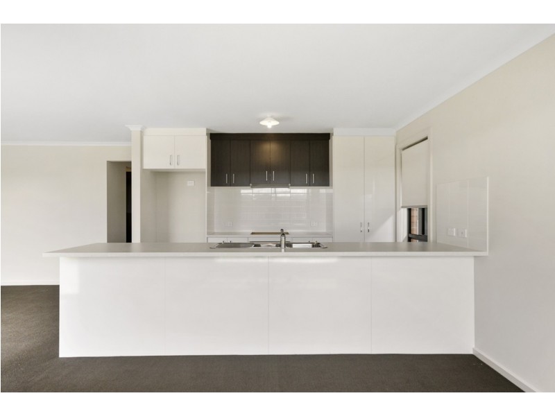 25 Rosewater Circuit, Mount Barker SA 5251