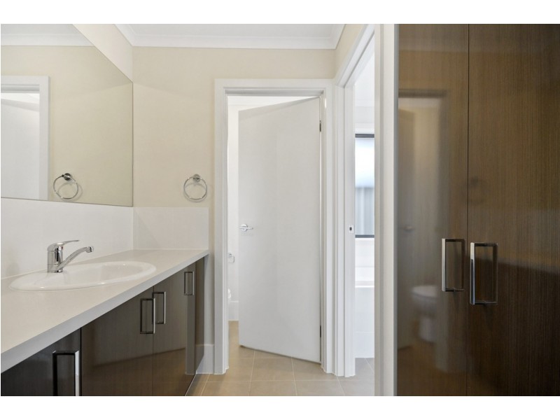 25 Rosewater Circuit, Mount Barker SA 5251