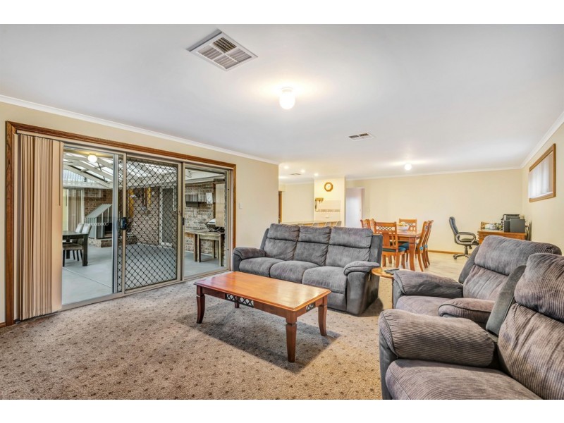 4 Elsie Drive, Strathalbyn SA 5255