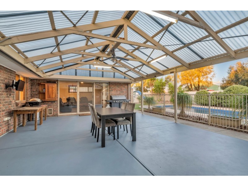 4 Elsie Drive, Strathalbyn SA 5255