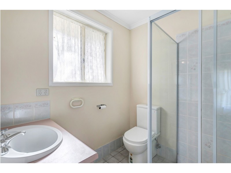 11 Gilbert Road, Mount Barker SA 5251