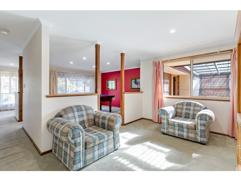 14 Uplands Street, Mount Barker SA 5251