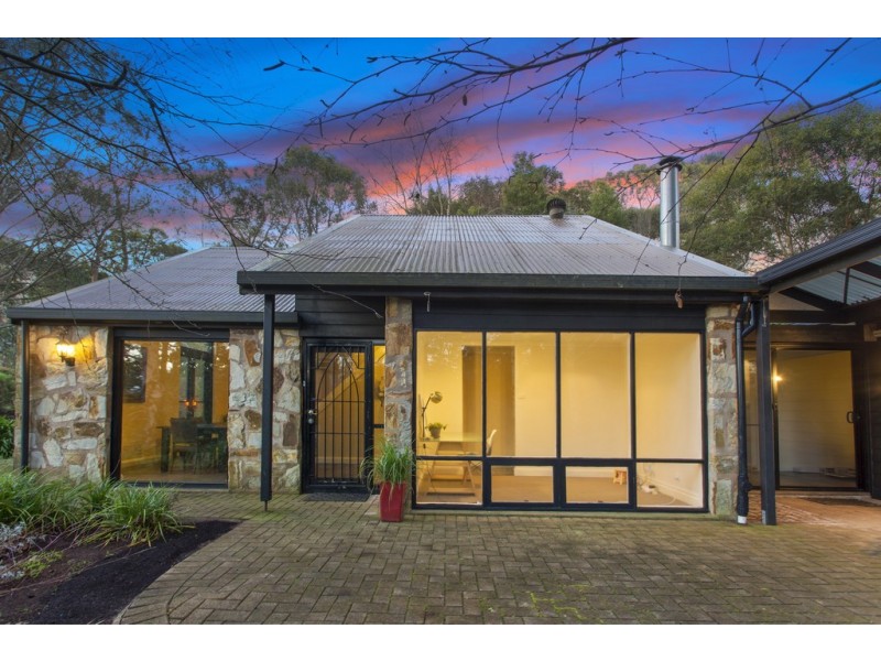 16A Wilpena Terrace, Aldgate SA 5154