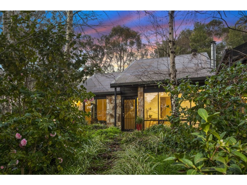 16A Wilpena Terrace, Aldgate SA 5154