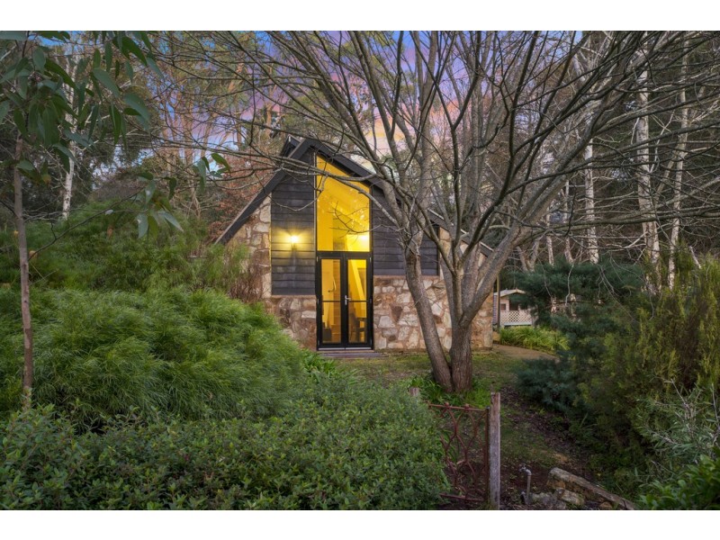 16A Wilpena Terrace, Aldgate SA 5154