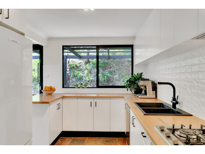 16A Wilpena Terrace, Aldgate SA 5154