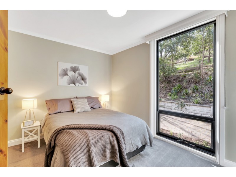 16A Wilpena Terrace, Aldgate SA 5154