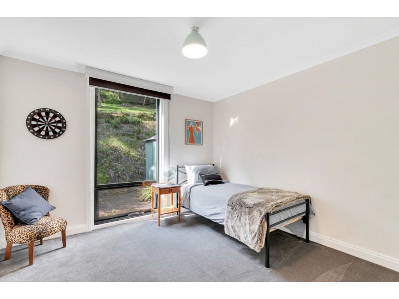 16A Wilpena Terrace, Aldgate SA 5154