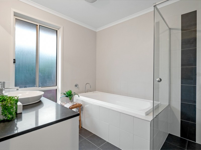 21 West Parkway, Mount Barker SA 5251