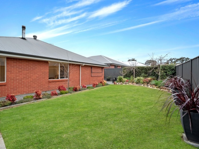 21 West Parkway, Mount Barker SA 5251