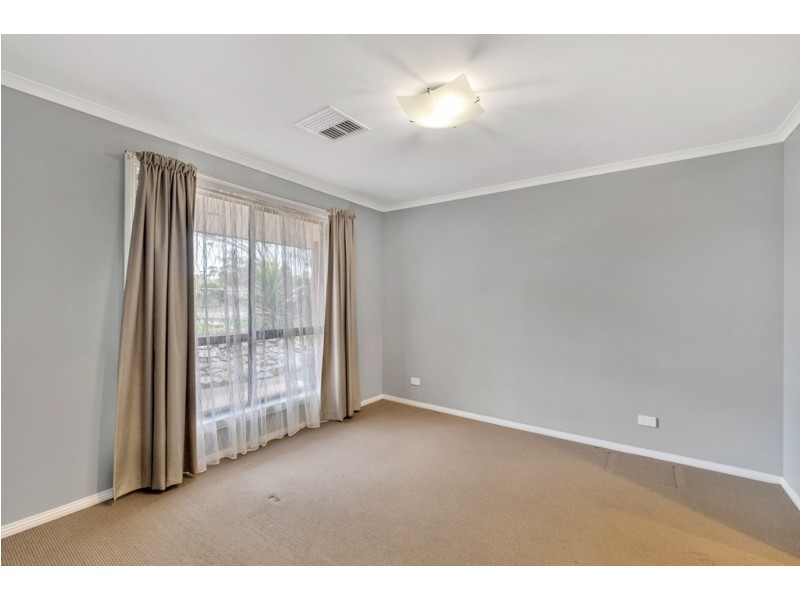 19 Hallett Street, Callington SA 5254