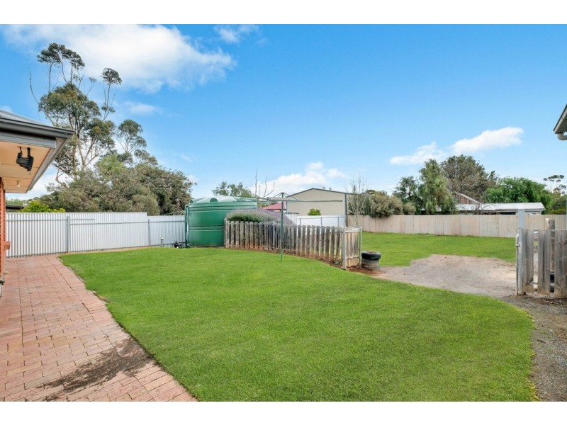 19 Hallett Street, Callington SA 5254