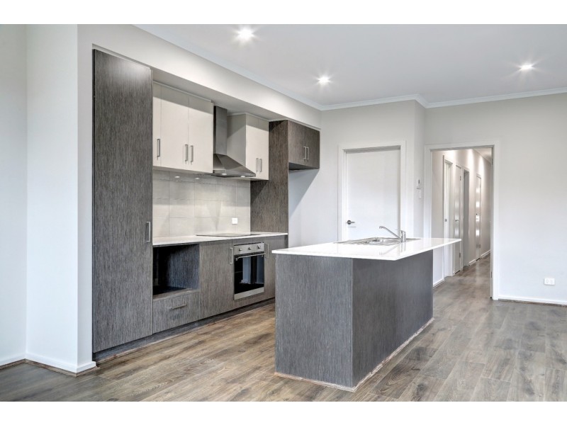 28 Whittaker Terrace, Mount Barker SA 5251