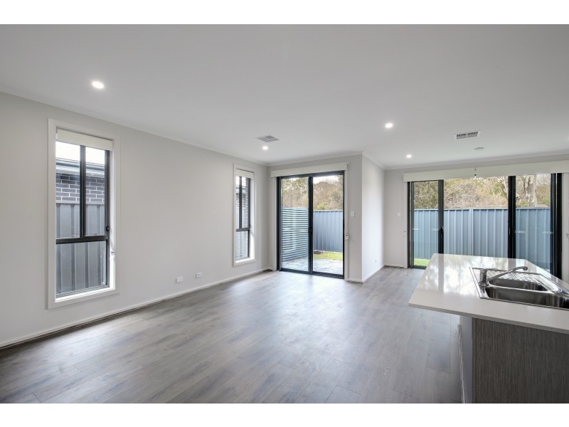 28 Whittaker Terrace, Mount Barker SA 5251