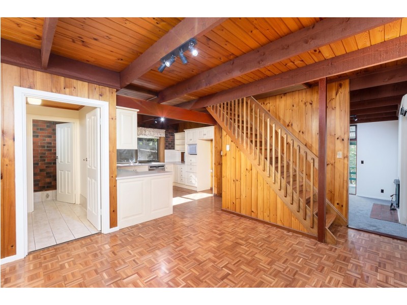 38 Driffield Road, Bridgewater SA 5155