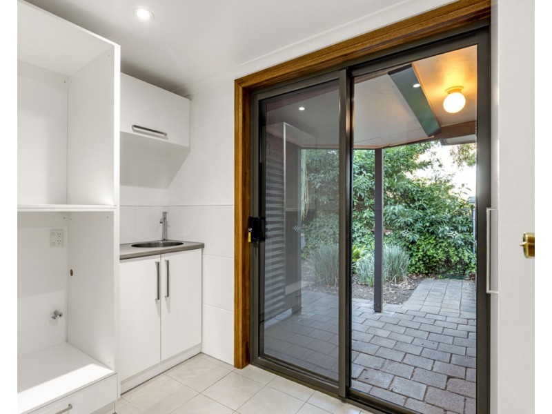 19 Wychwood Grove, Upper Sturt SA 5156