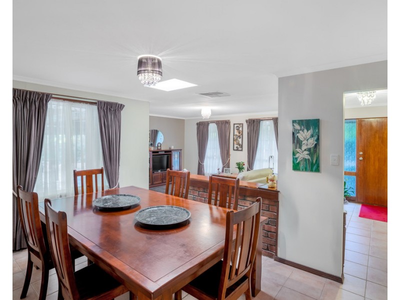 1 Chelmsford Avenue, Wynn Vale SA 5127