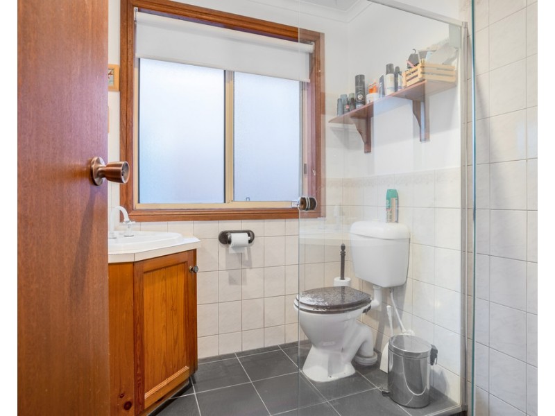 1 Chelmsford Avenue, Wynn Vale SA 5127