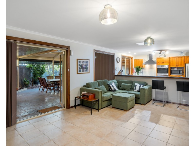 1 Chelmsford Avenue, Wynn Vale SA 5127