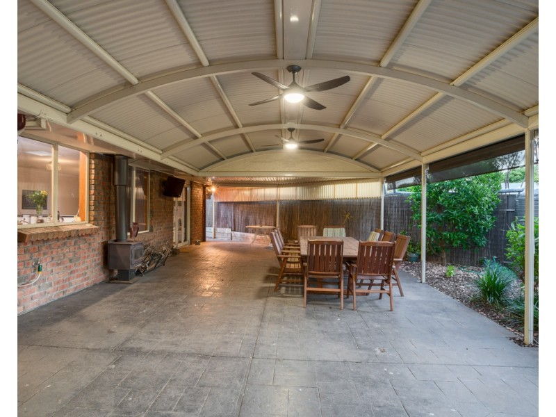 1 Chelmsford Avenue, Wynn Vale SA 5127