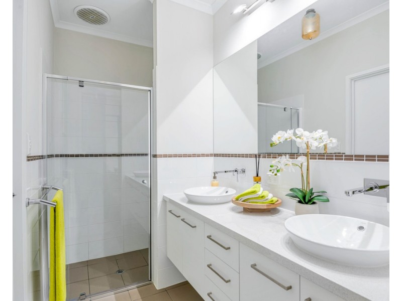 5 Tarra Circuit, Mount Barker SA 5251