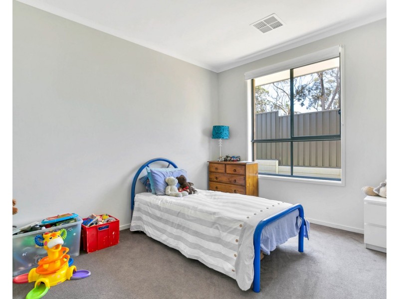 16 Tarra Circuit, Mount Barker SA 5251