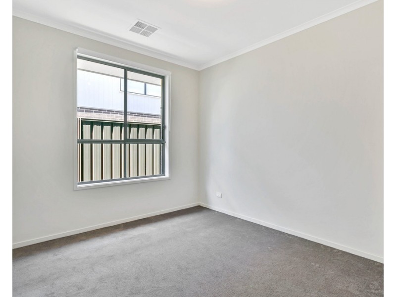 16 Tarra Circuit, Mount Barker SA 5251