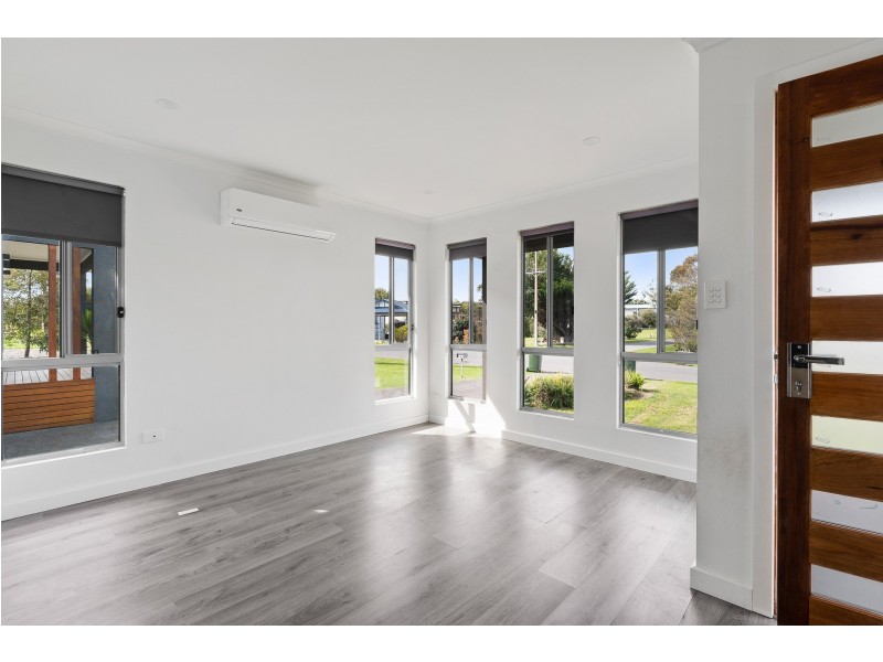25 Shepherd Avenue, Goolwa South SA 5214