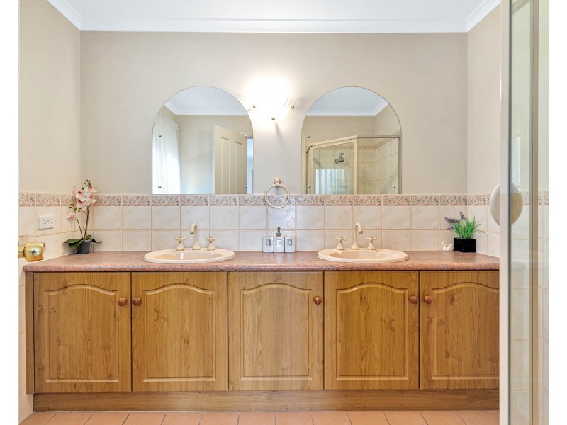 11 Garwood Avenue, Strathalbyn SA 5255