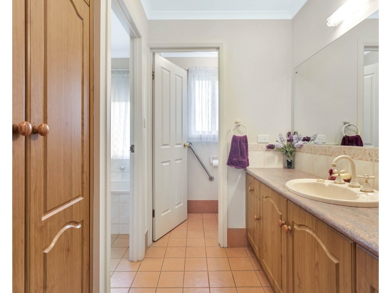 11 Garwood Avenue, Strathalbyn SA 5255